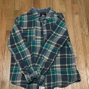 Men’s Green and Blue Plaid QuickSilver Flannel Button-Up Shirt Size Medium